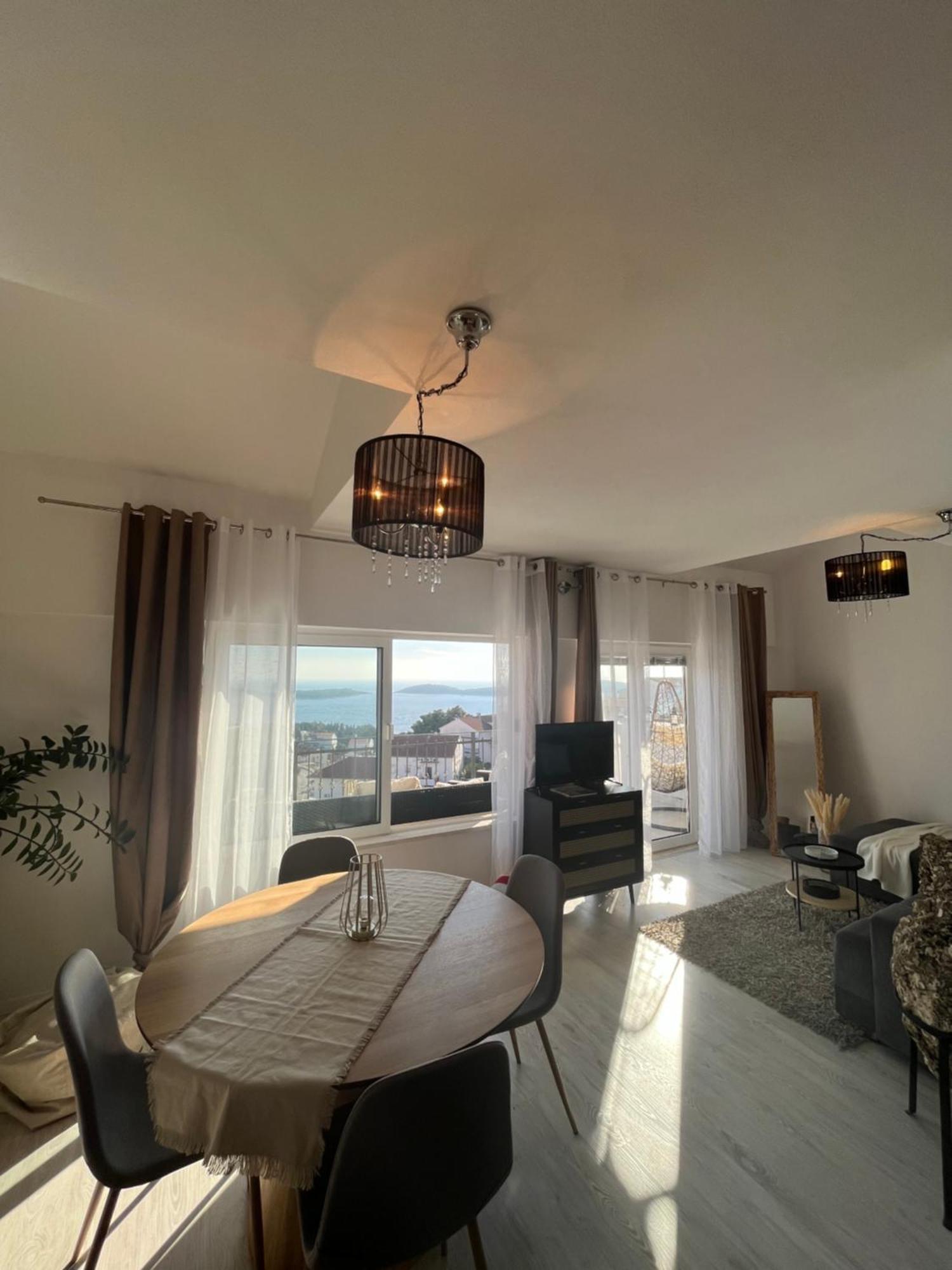 Apartments Tino Hvar Town Luaran gambar