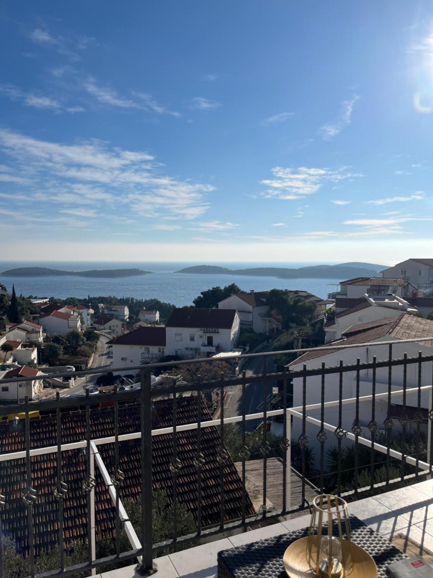 Apartments Tino Hvar Town Luaran gambar