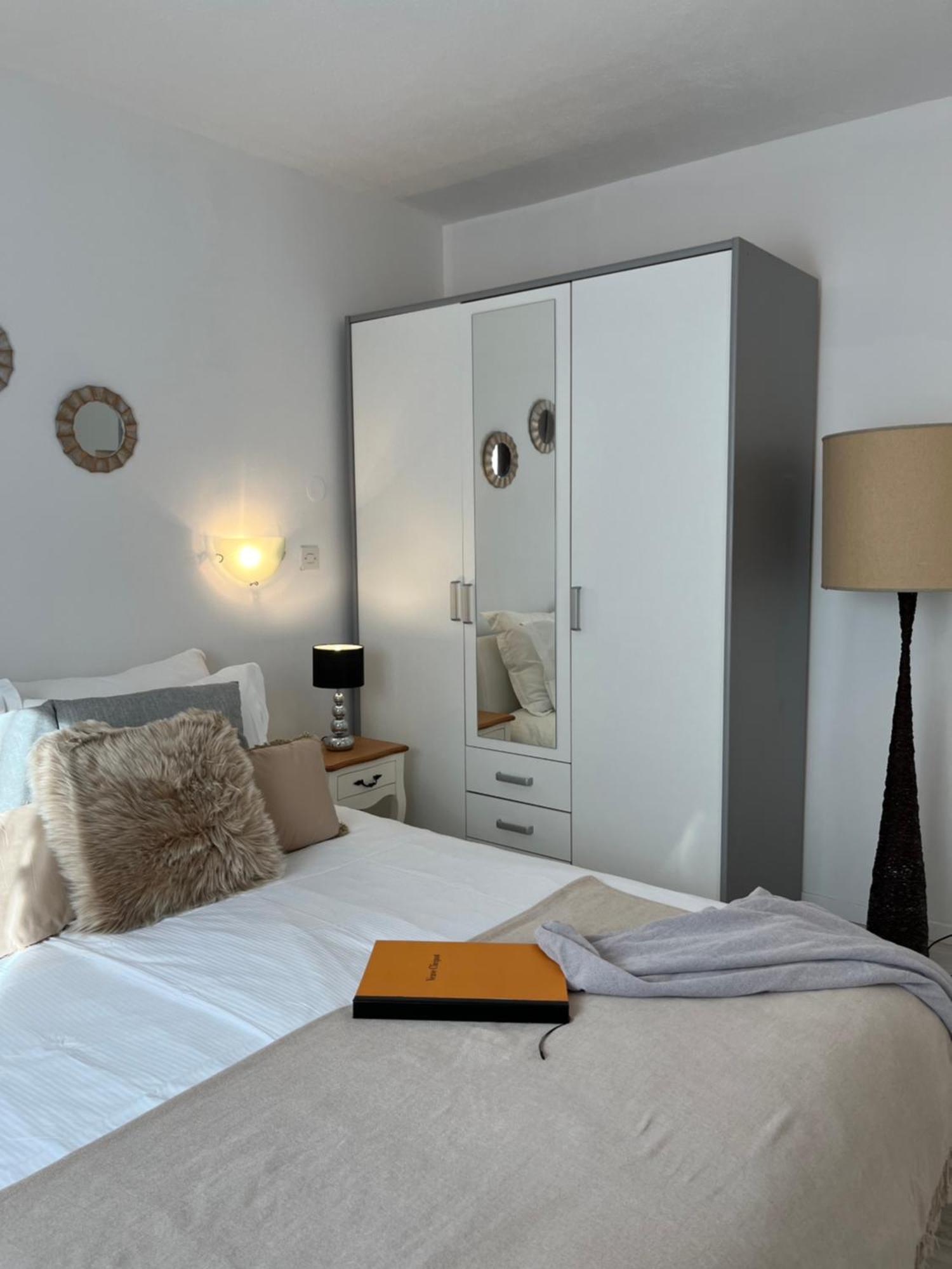 Apartments Tino Hvar Town Luaran gambar
