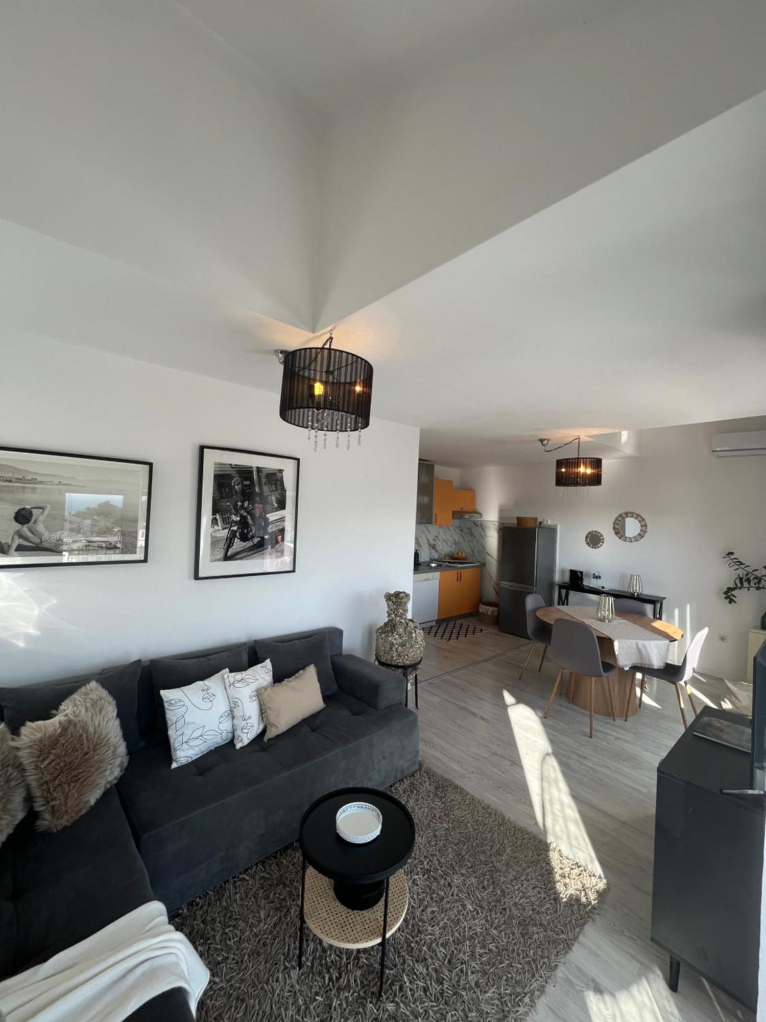 Apartments Tino Hvar Town Luaran gambar