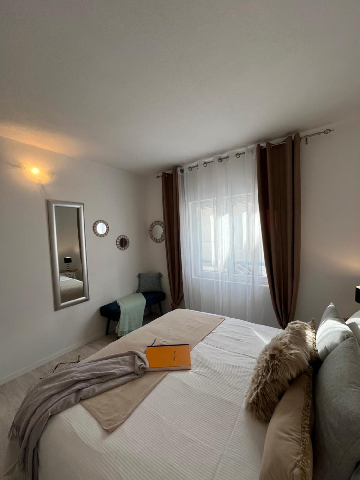 Apartments Tino Hvar Town Luaran gambar