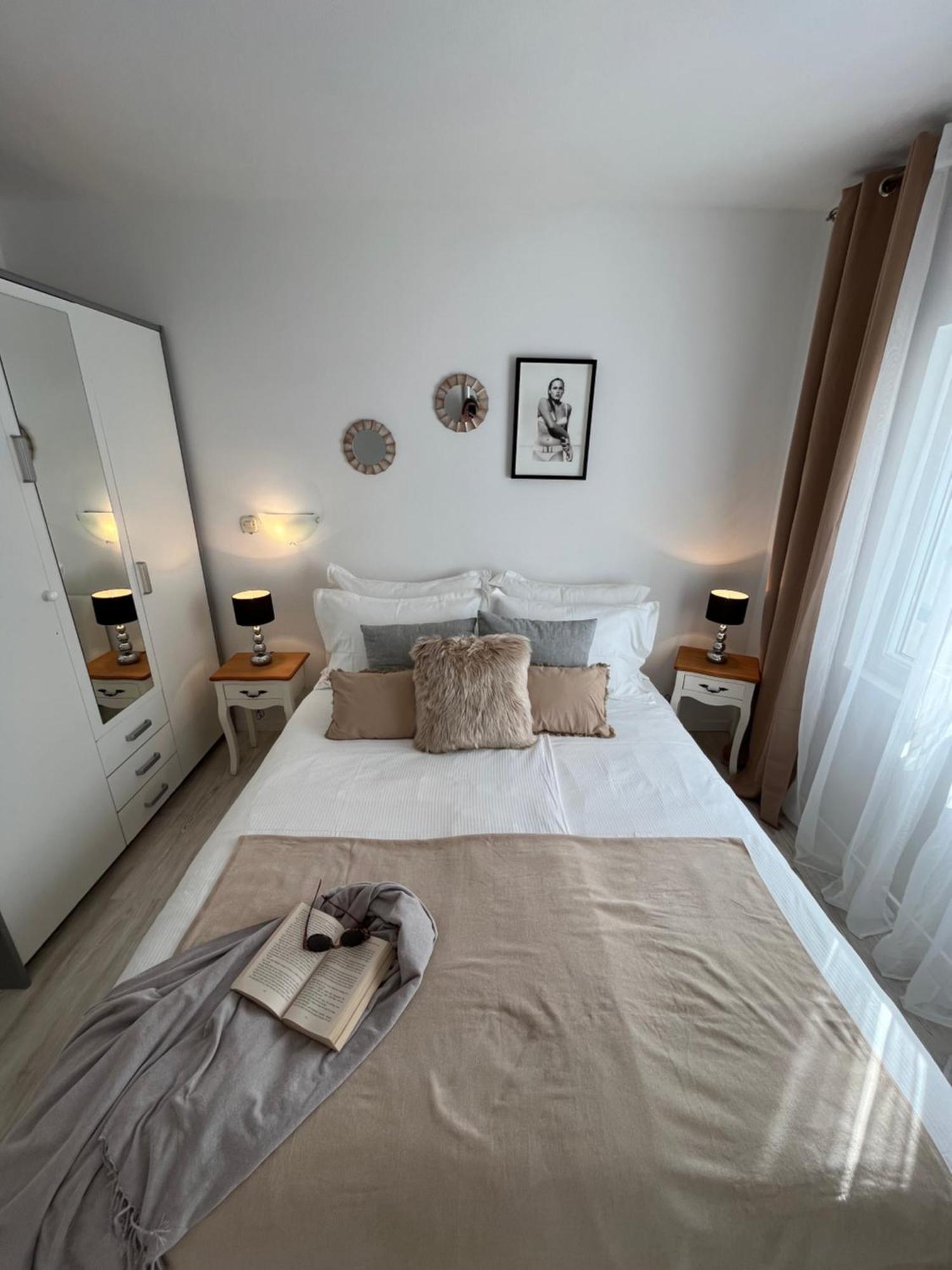 Apartments Tino Hvar Town Luaran gambar